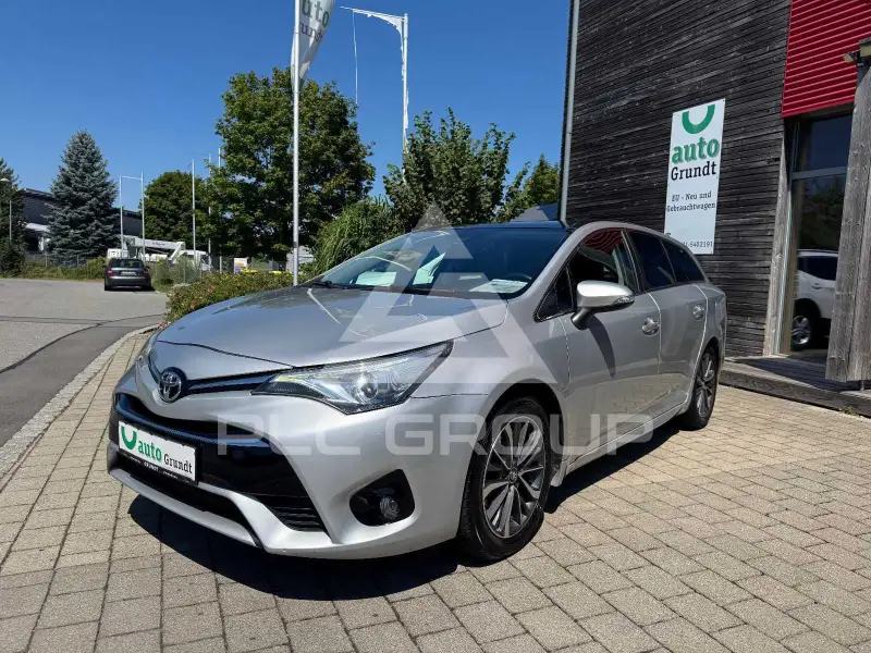 2015 Toyota Avensis