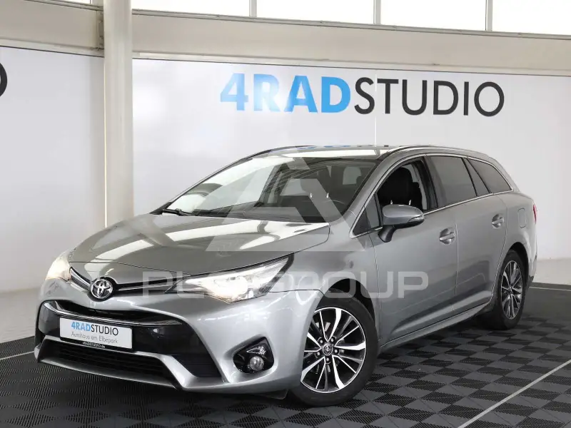2015 Toyota Avensis