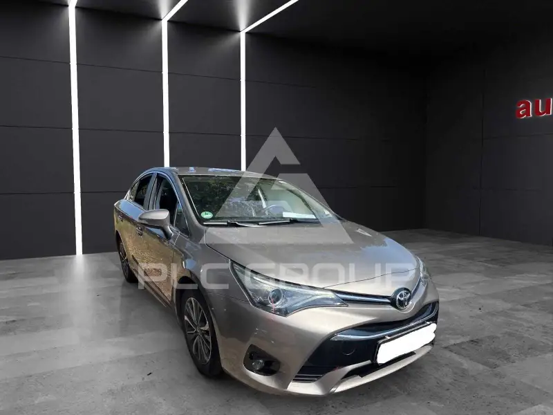 2015 Toyota Avensis