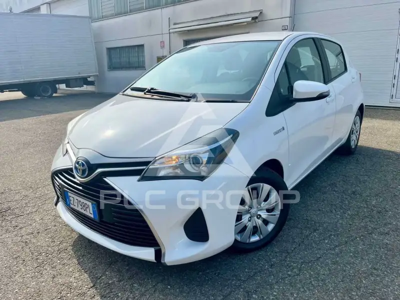 2015 Toyota YARIS