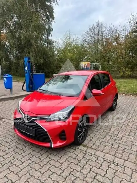 2015 Toyota YARIS