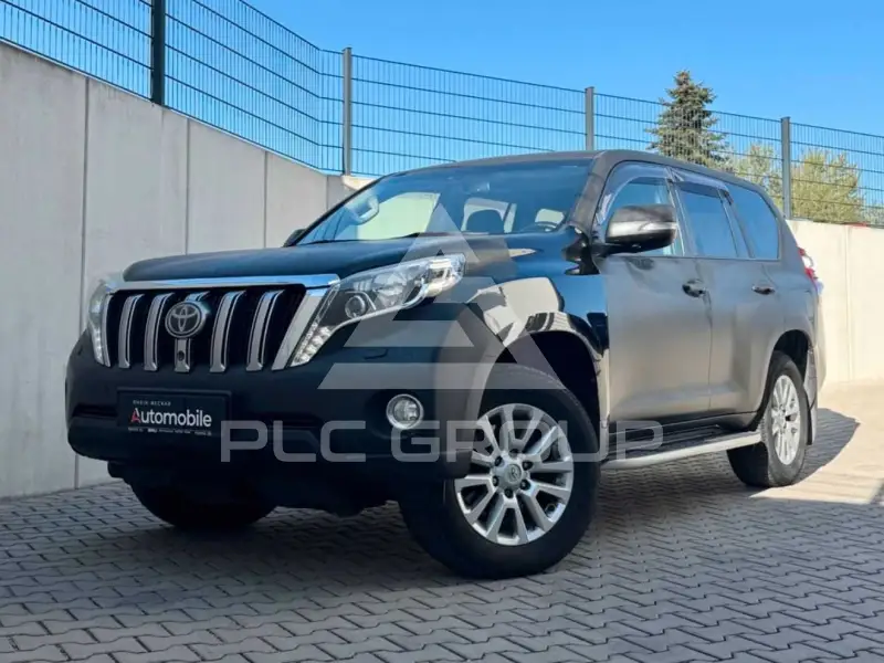 2015 Toyota LAND CRUISER
