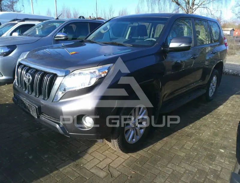 2015 Toyota LAND CRUISER
