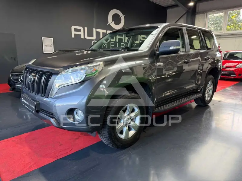 2015 Toyota LAND CRUISER