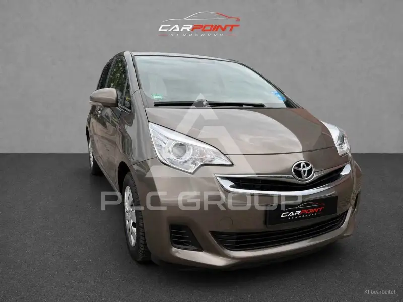 2015 Toyota VERSO