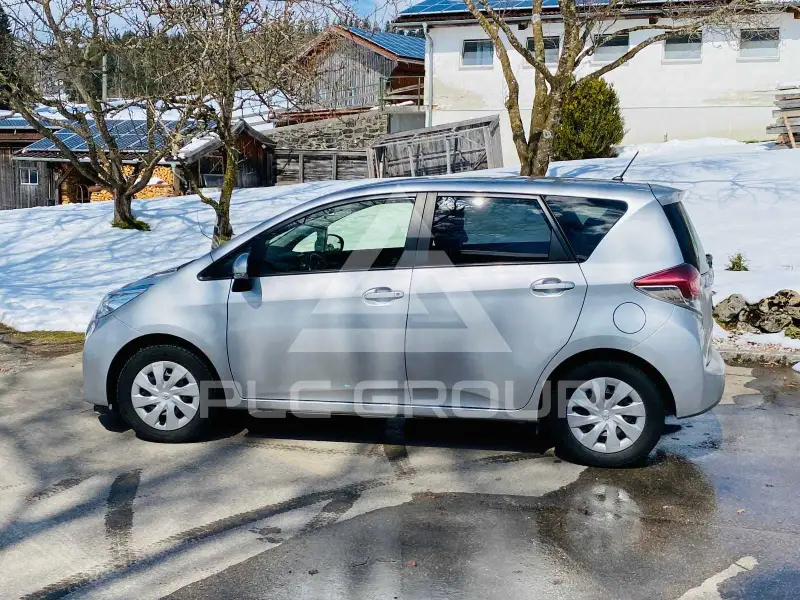 2015 Toyota VERSO