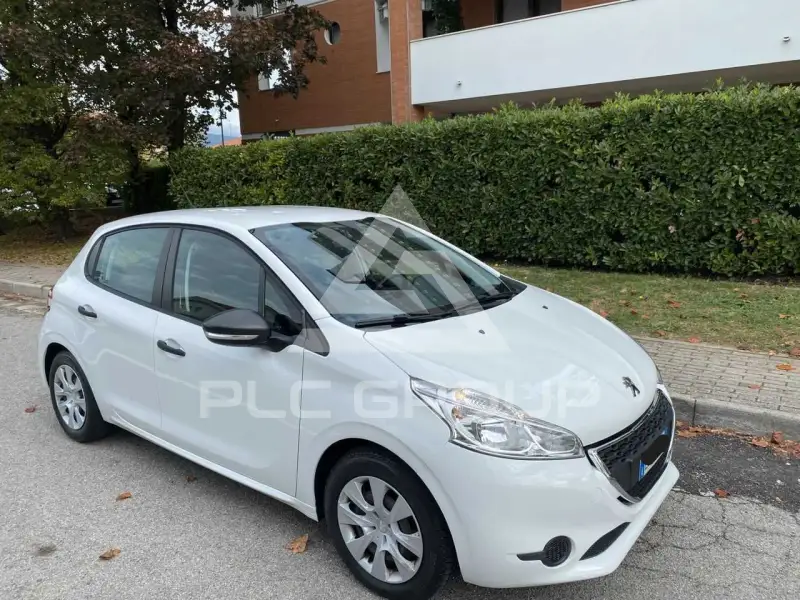 2015 Peugeot 208