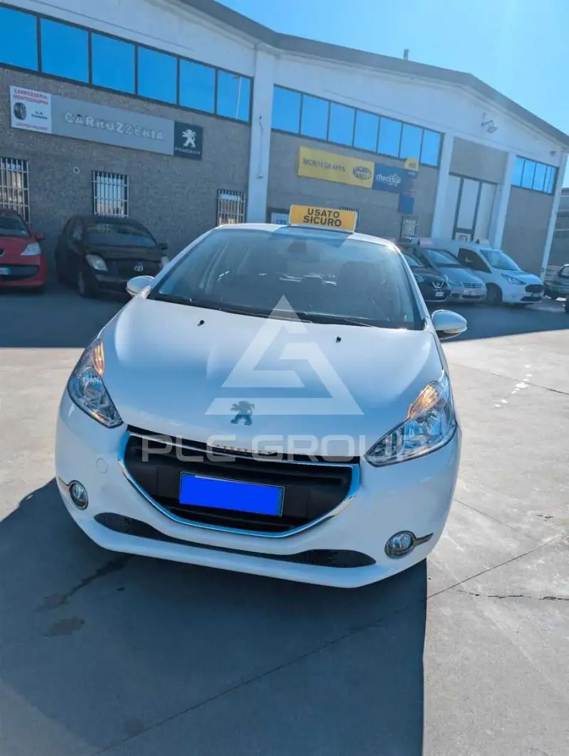 2015 Peugeot 208