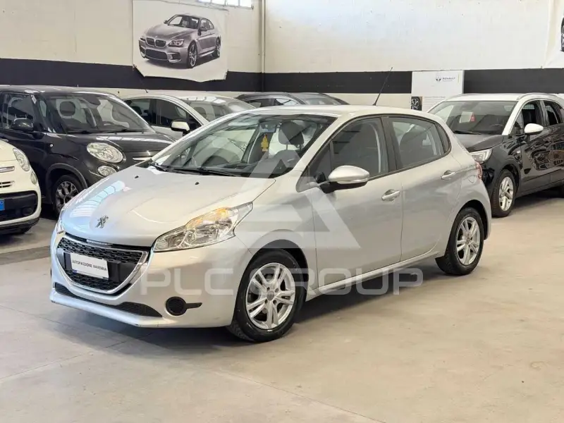 2015 Peugeot 208
