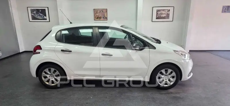 2015 Peugeot 208