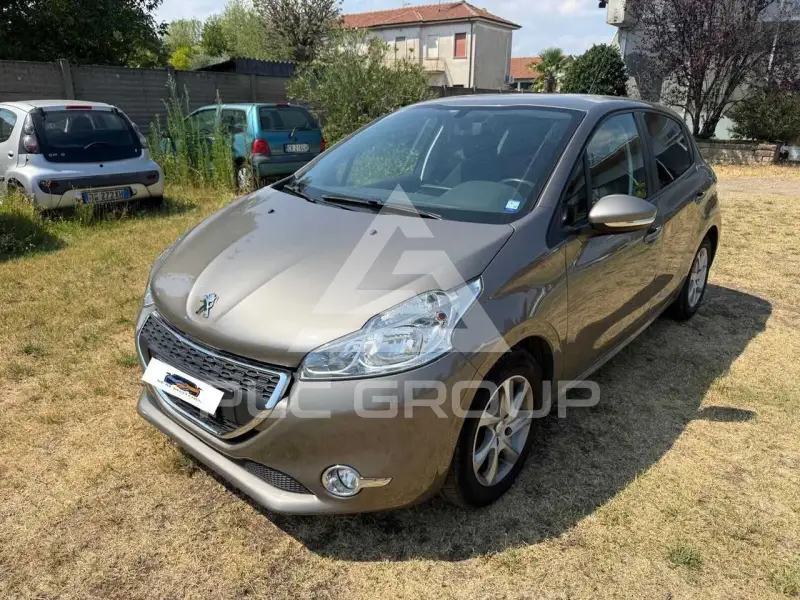 2015 Peugeot 208