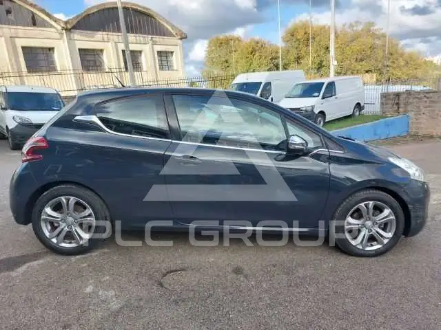 2015 Peugeot 208