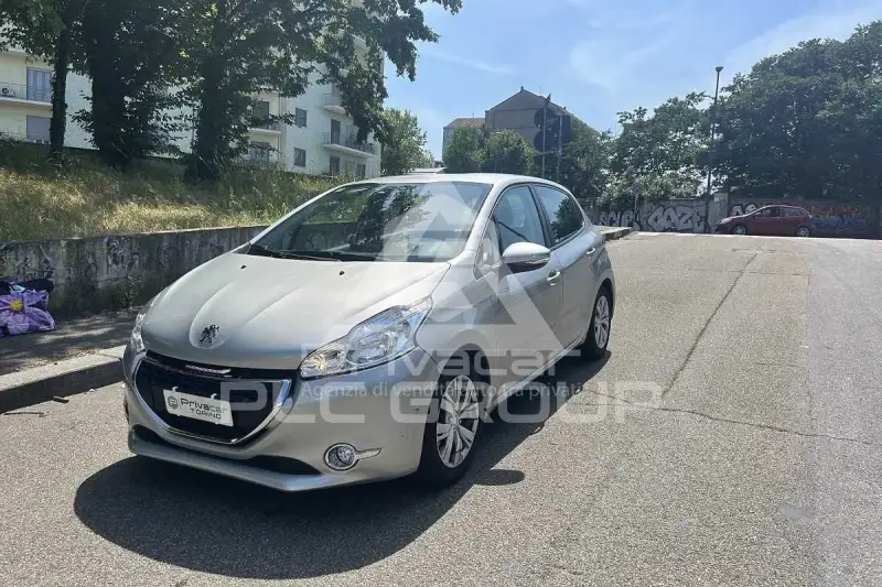 2015 Peugeot 208