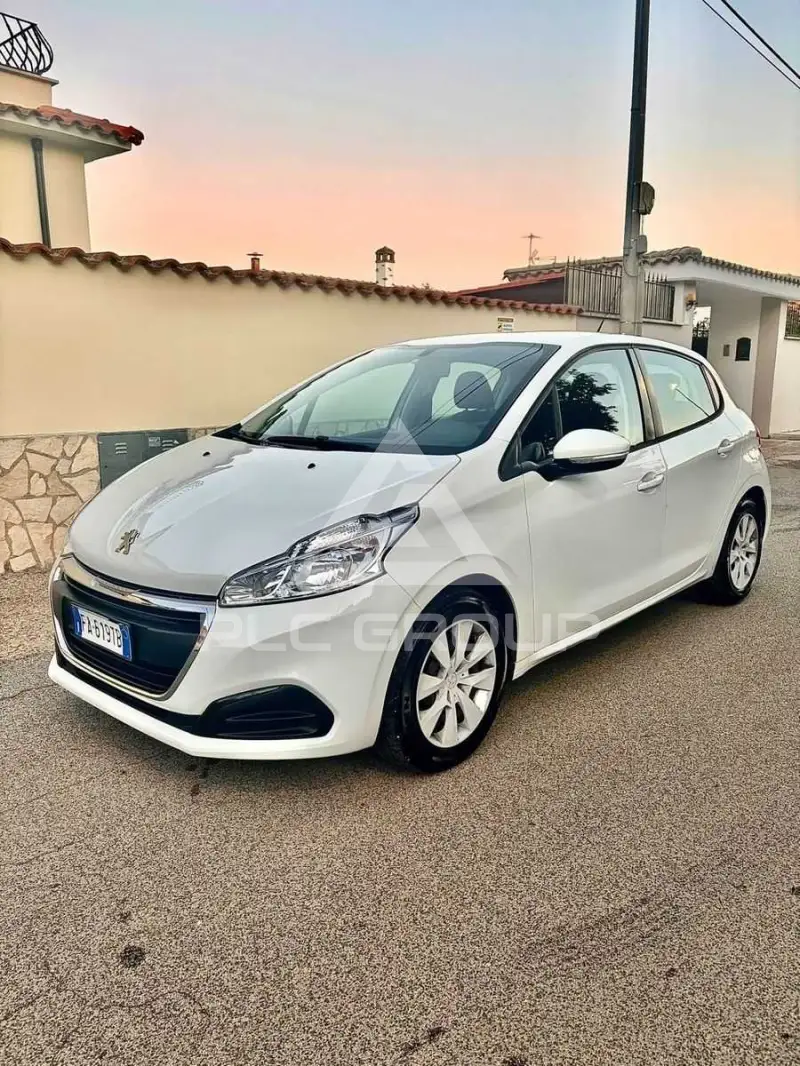 2015 Peugeot 208