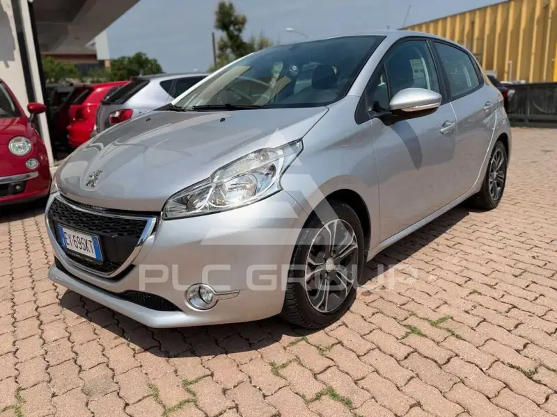 2015 Peugeot 208