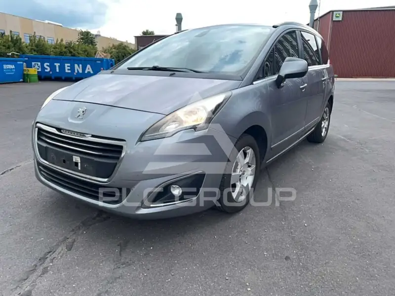 2015 Peugeot 5008