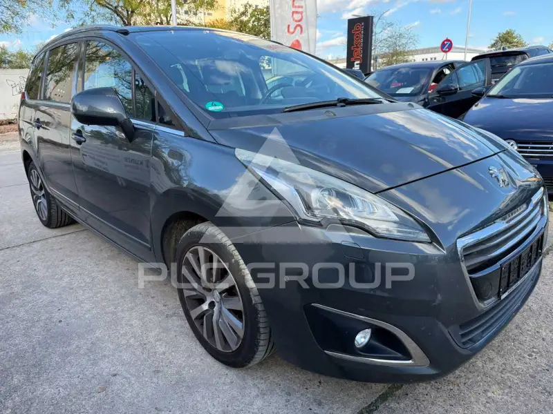 2015 Peugeot 5008