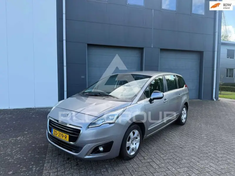 2015 Peugeot 5008