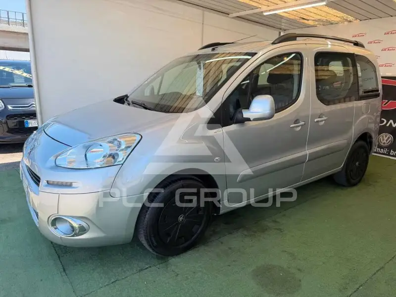 2015 Peugeot Partner