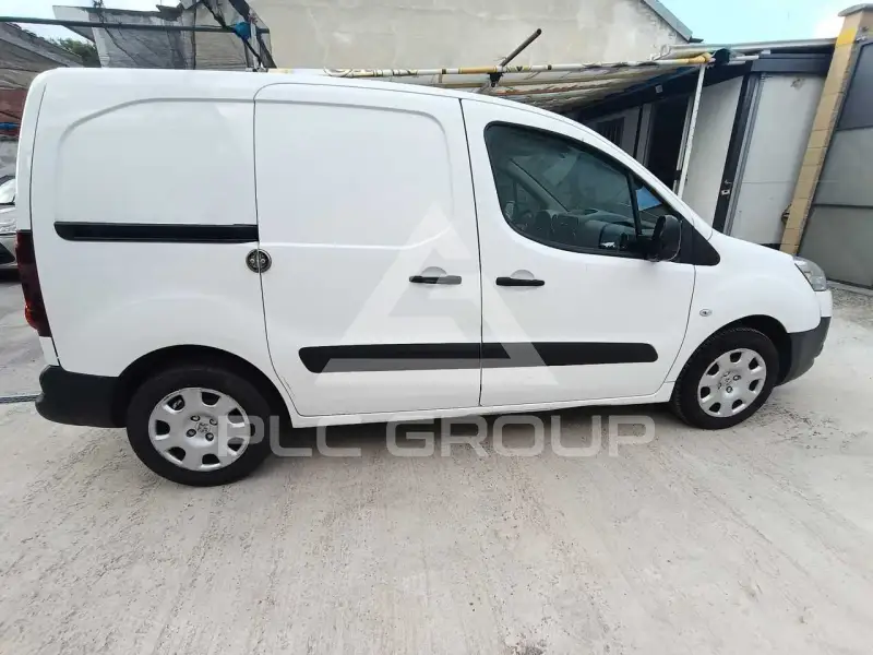 2015 Peugeot Partner