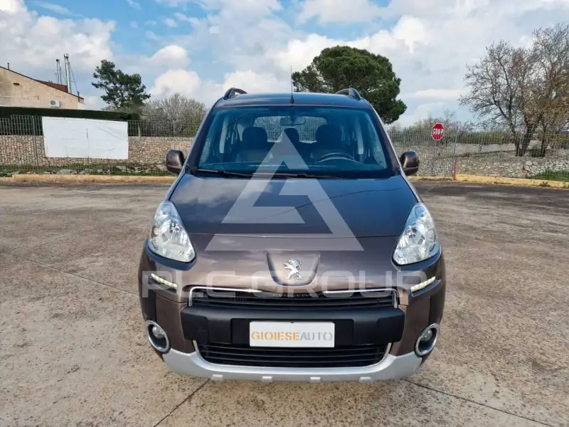 2015 Peugeot Partner