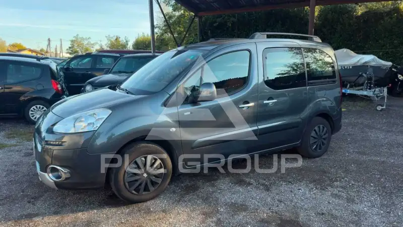 2015 Peugeot Partner