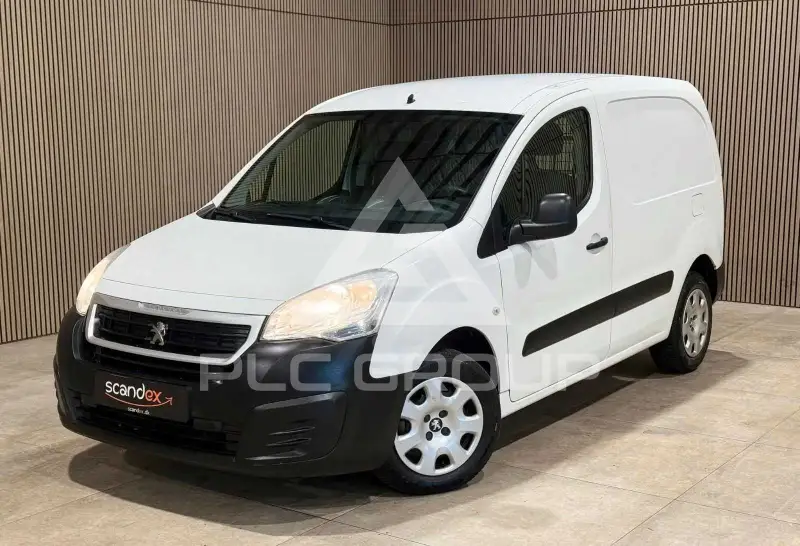2015 Peugeot Partner