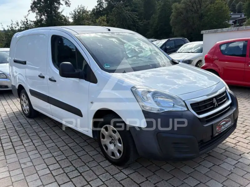 2015 Peugeot Partner