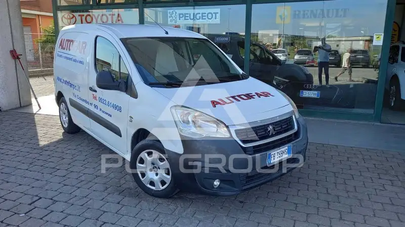 2015 Peugeot Partner