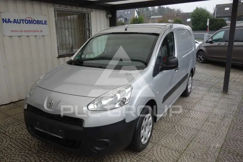2015 Peugeot Partner
