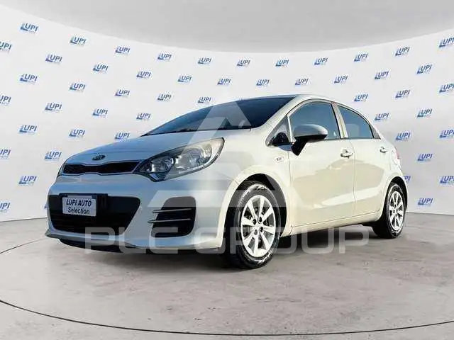2015 KIA Rio