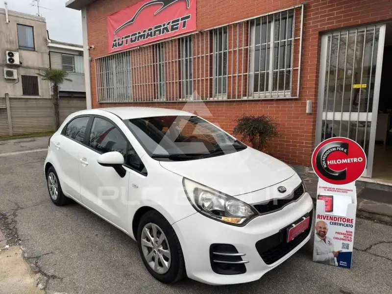 2015 KIA Rio