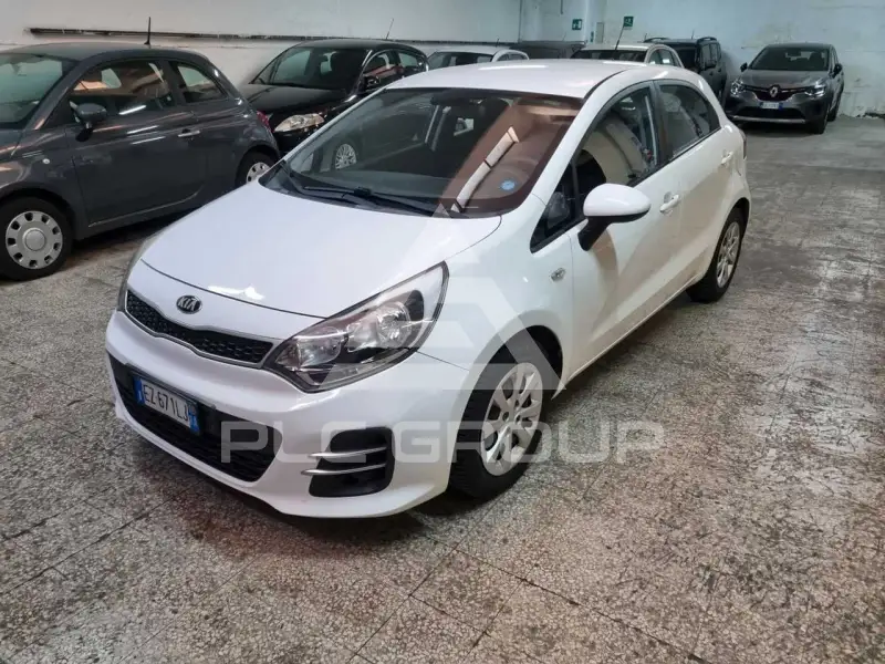 2015 KIA Rio