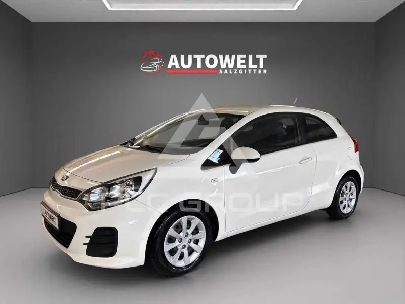 2015 KIA Rio