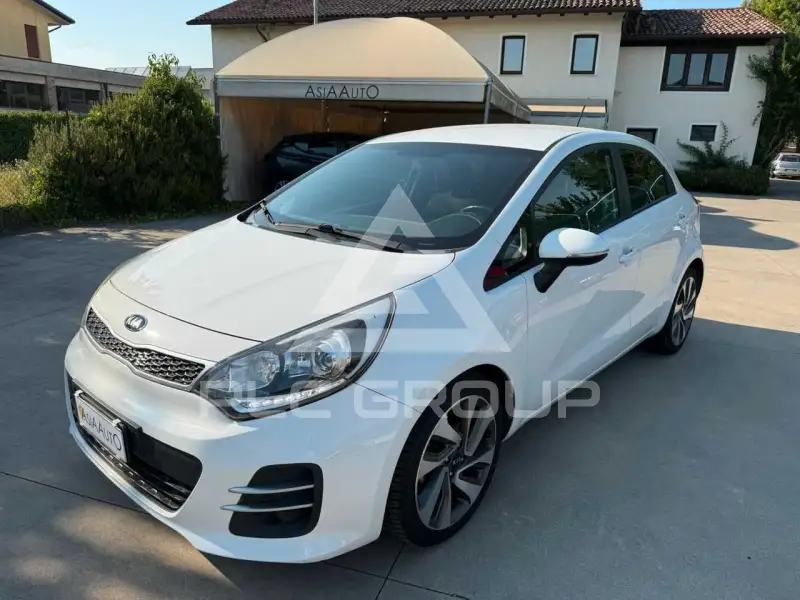 2015 KIA Rio