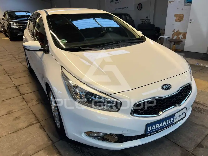 2015 KIA Unknown