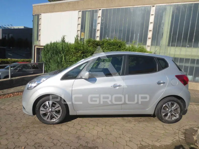 2015 KIA Venga
