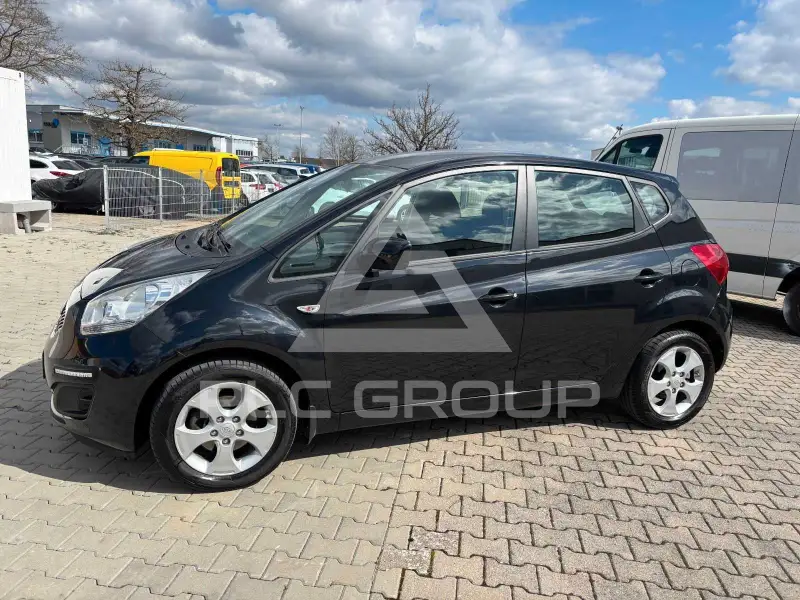 2015 KIA Venga
