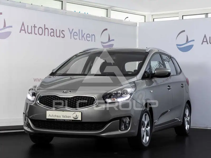 2015 KIA Carens