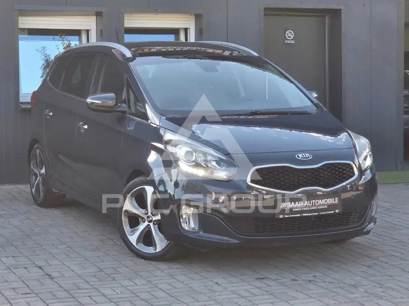 2015 KIA Carens