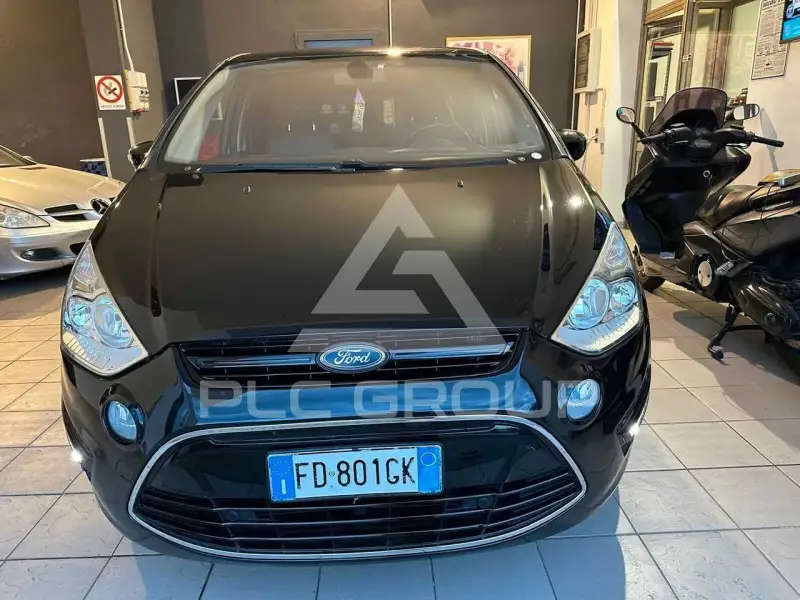 2015 Ford S-Max
