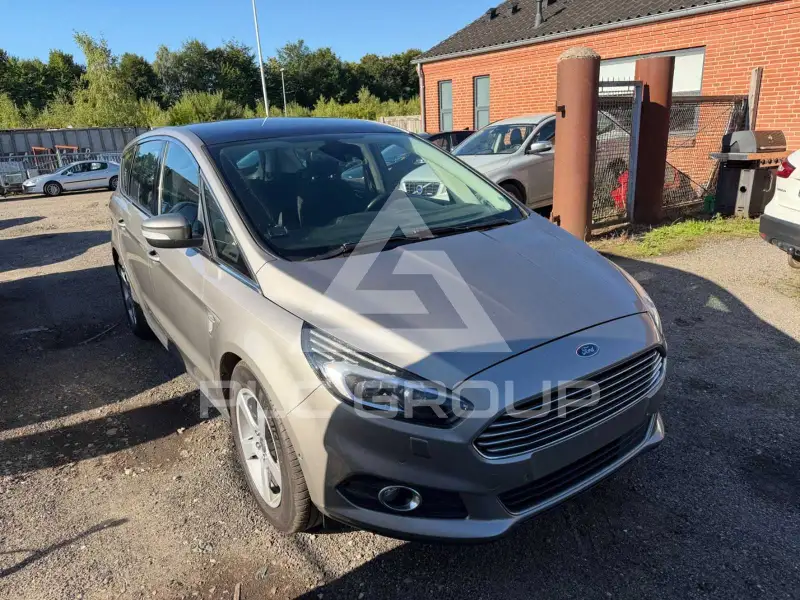 2015 Ford S-Max