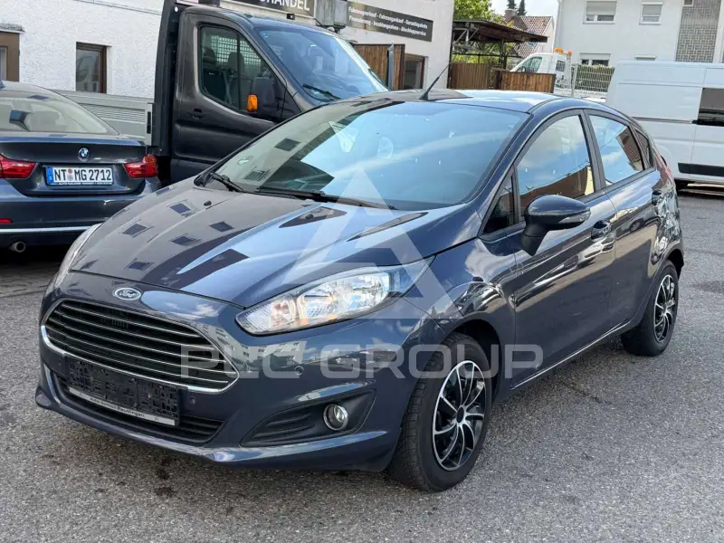 2015 Ford FIESTA