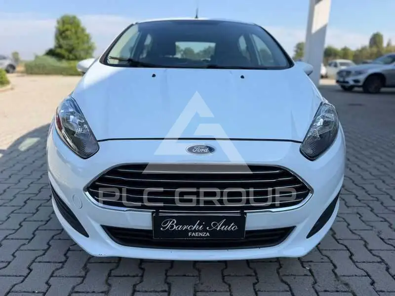 2015 Ford FIESTA