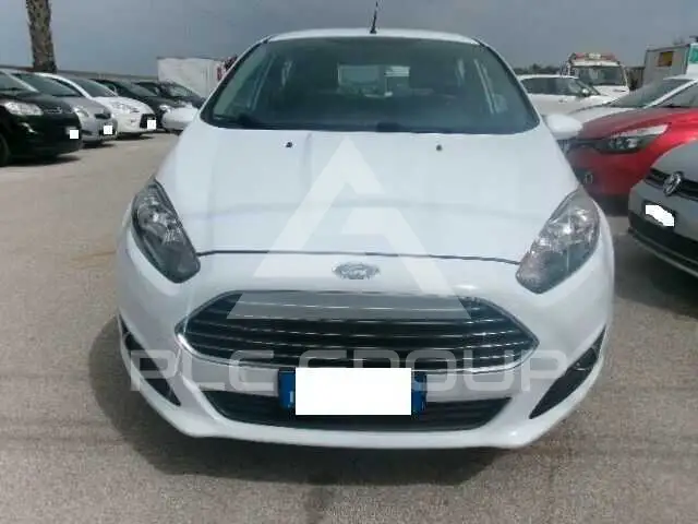 2015 Ford FIESTA