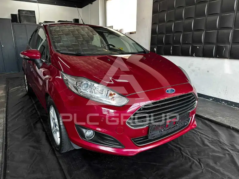2015 Ford FIESTA