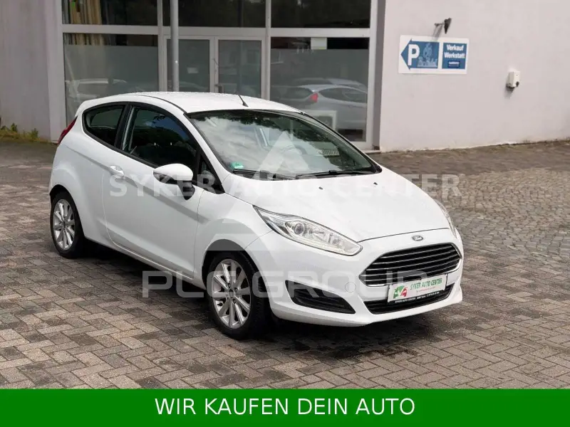 2015 Ford FIESTA