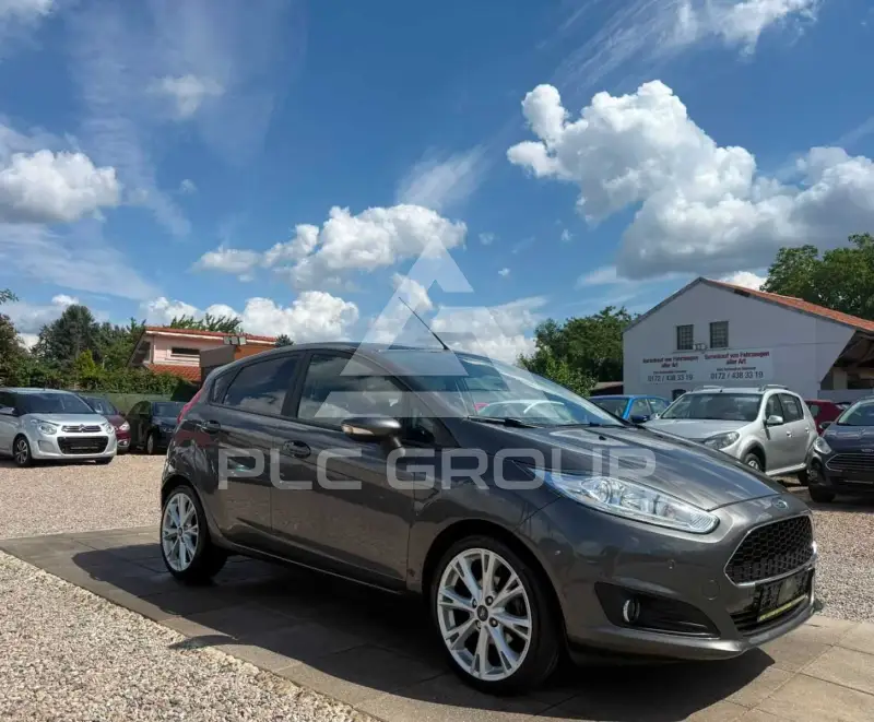 2015 Ford FIESTA