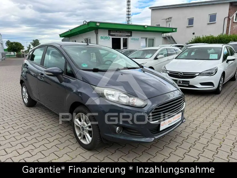 2015 Ford FIESTA