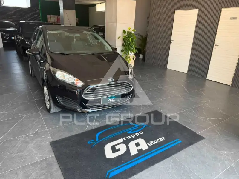 2015 Ford FIESTA